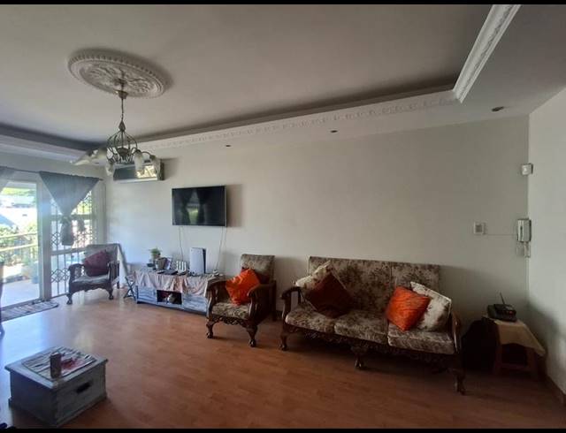 3 BEDROOM TOWNHOUSE FOR SALE IN SUNNINGDALE